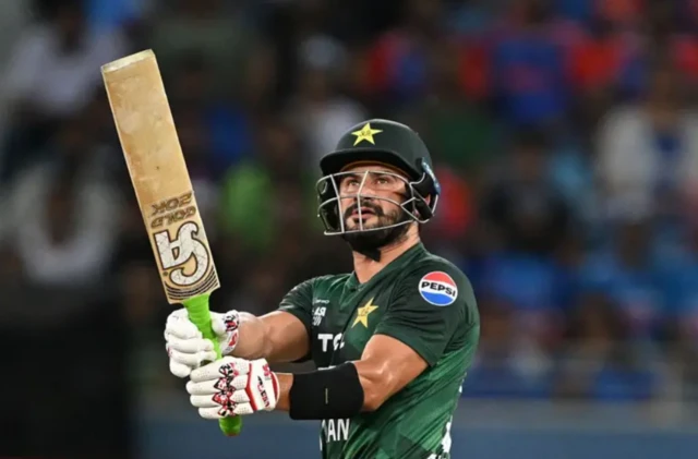 ਸਾਹਿਬਜ਼ਾਦਾ ਫਰਹਾਨ ਨੇ 40 ਦੌੜਾਂ ਦੀ ਪਾਰੀ ਖੇਡੀ