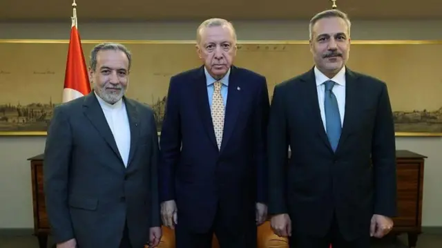 அமெரிக்கா - இரான், சௌதி அரேபியா, ஐக்கிய அரபு எமிரேட்ஸ்