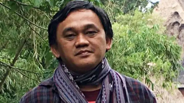 Dani Hamdan, warga Kabupaten Bandung, melihat ada sisi baik dari donasi tersebut selama peruntukannya untuk pembangunan.