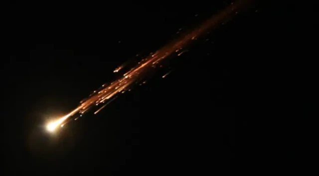 ਈਰਾਨ ਨੇ ਇਜ਼ਰਾਈਲ ਵਿਰੁੱਧ ਜਵਾਬੀ ਮਿਜ਼ਾਈਲ ਹਮਲੇ ਕੀਤੇ ਹਨ