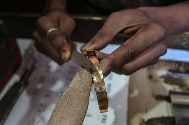 தங்கம், தங்க நகைகள், துரு, வேதியியல்
