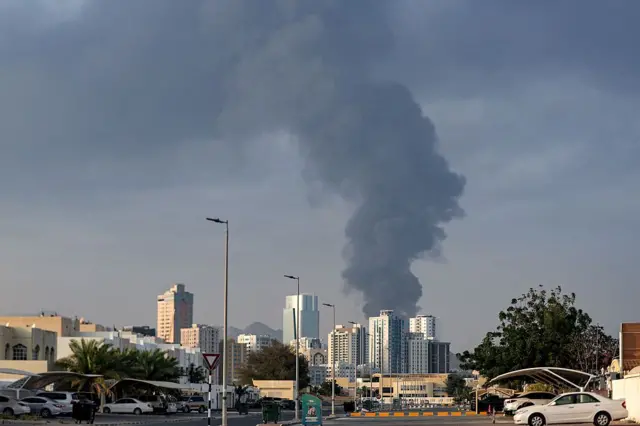 ஐக்கிய அரபு எமிரேட்ஸ்
