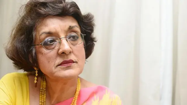 ढाका में भारत की पूर्व राजदूत वीना सीकरी