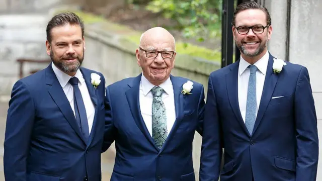 Lachlan, Rupert y James Murdoch