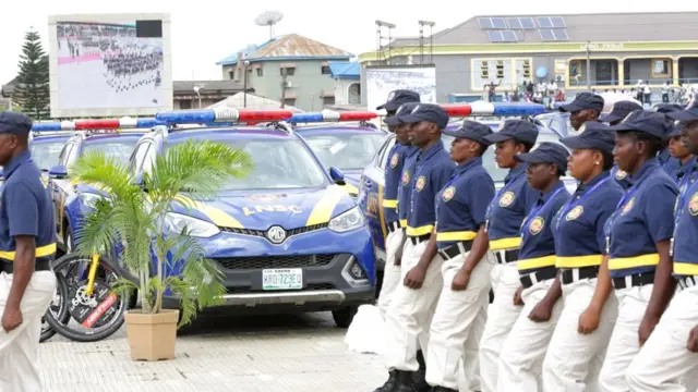 Awon oṣiṣẹ ẹka aabo agbegbe nipinlẹ Eko