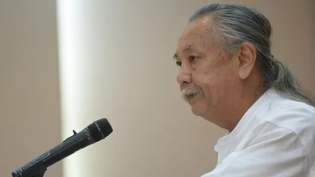 ดร.เสกสรรค์ ประเสริฐกุล อดีตคณบดีคณะรัฐศาสตร์ มหาวิทยาลัยธรรมศาสตร์ และอดีตผู้นำนักศึกษาเหตุการณ์ 14 ต.ค. 2516