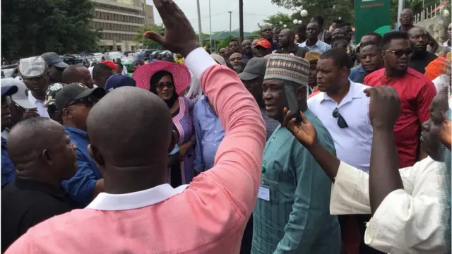 Ẹgbẹ oselu PDP to n sewọde