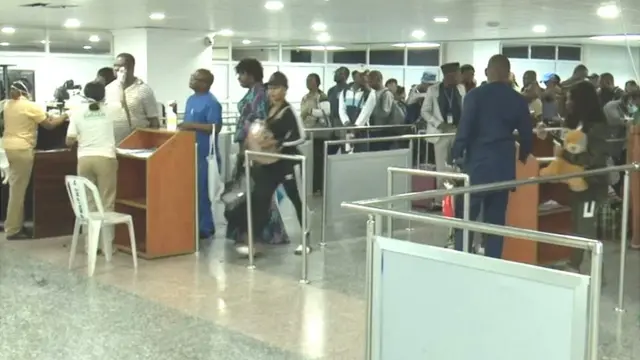 Awọn ero to wa ni papakọ ofurufu