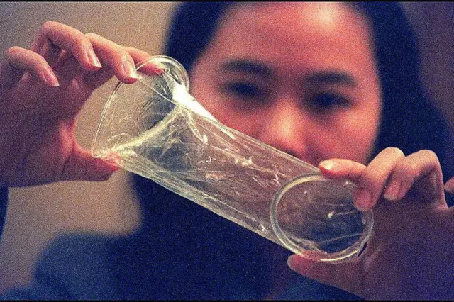 કૉન્ડોમ