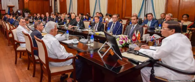 හානාපතිවරු හමුවීම