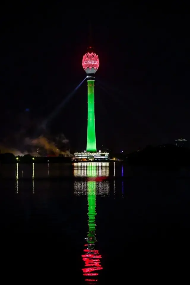 இலங்கை தாமரை கோபுரம்: 'முறைகேடு நடந்துள்ளது' - மைத்திரிபால சிறிசேன