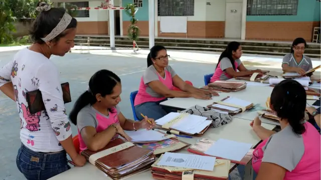 Muchas escuelas dedicaron el primer día del año escolar a actividades de planificación.