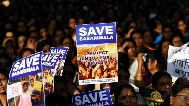 சபரிமலையில் பெண்கள்: "மாற்றம் ஒன்றே மாறாதது"