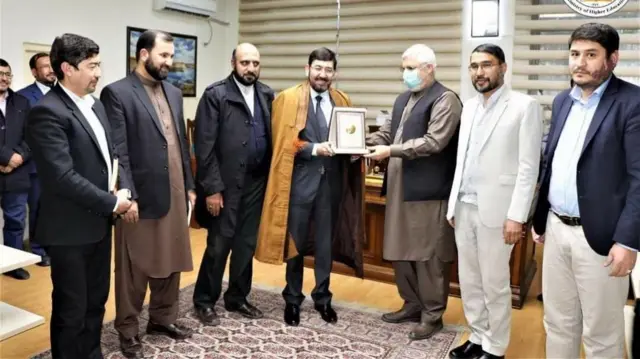 رئیس این دانشگاه چندی قبل با وزیر آموزش عالی افغانستان دیدار کرده بود