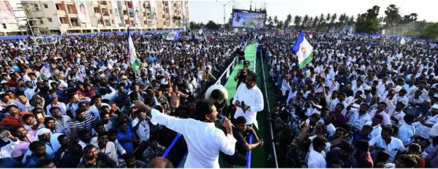 వైఎస్ జగన్మోహన్ రెడ్డి