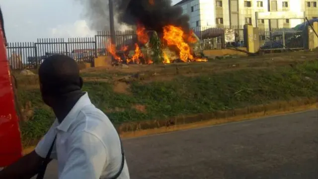 Awọn eeyan yi ọkọ ayọkẹlẹ to pa Samadi