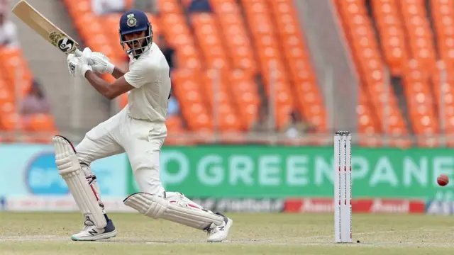 अक्षर पटेल