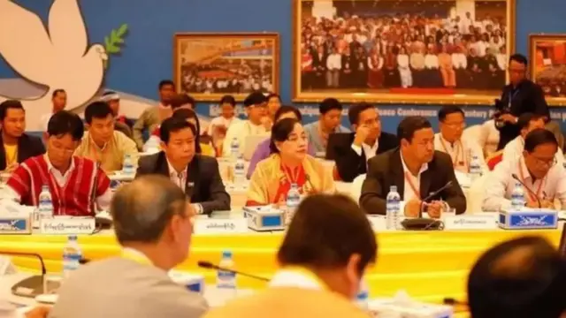 UPDJC ၂၀၁၈ ခုနှစ် အစည်းအဝေး တက်ရောက်လာတဲ့ တိုင်းရင်းသား အဖွဲ့အစည်း အသီးသီးက ကိုယ်စားလှယ်များ
