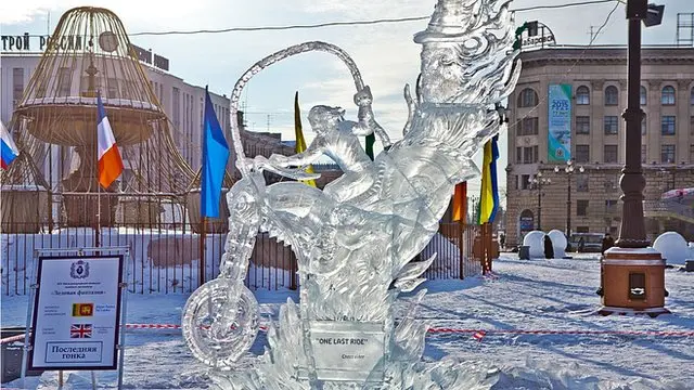 Ice Sculptor Asanga Amarasinghe