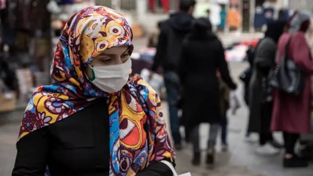 ईरानी महिला