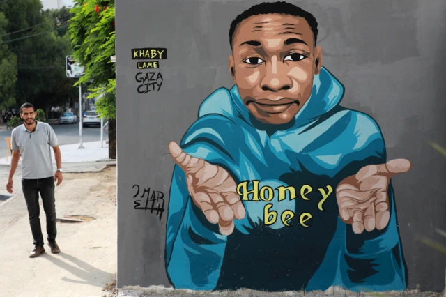Une peinture murale de Khaby Lame dans la bande de Gaza Lundi 26 juillet 2021