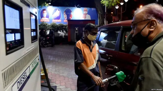 ਪੈਟਰੋਲ ਅਤੇ ਡੀਜ਼ਲ