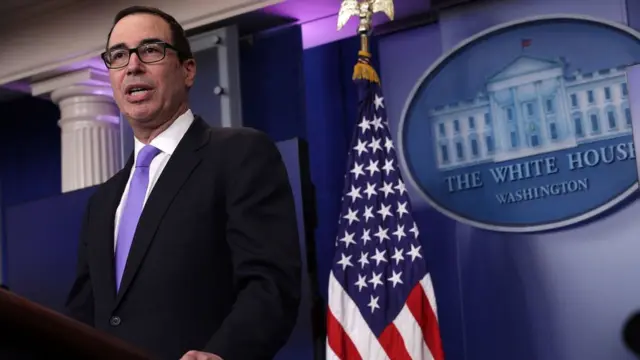 secretario del Tesoro, Steven Mnuchin.