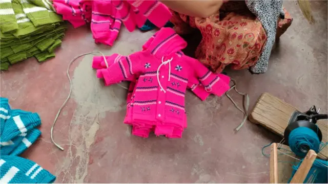 ਬੁਣਕਰ ਔਰਤਾਂ