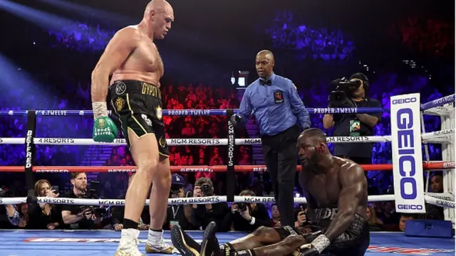 Tyson Fury gosiri Deontay Wilder nkarị