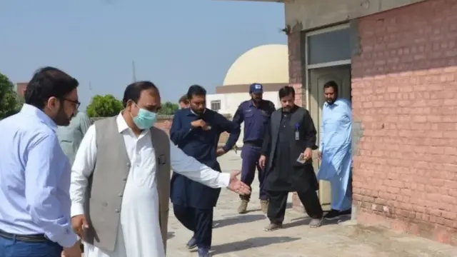 पाकिस्तान अस्पताल में लाशें