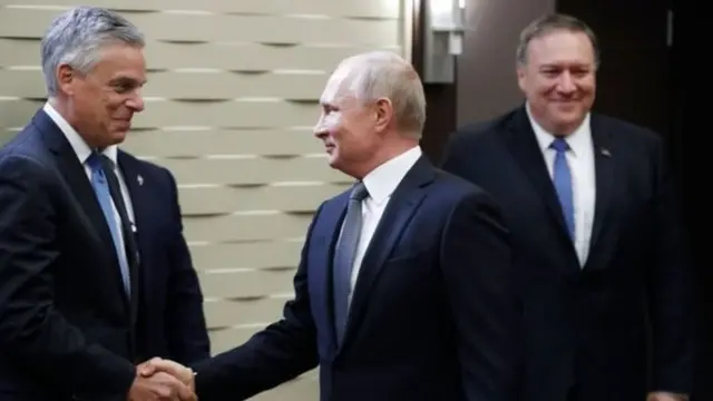 Посол США Джон Хантсман и Владимир Путин