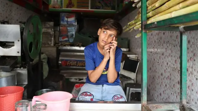 हेल्पलाइन