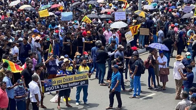 இலங்கை போராட்டம்