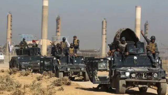 इराक, कुर्द, तुर्कस्तान, आयएस