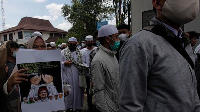 Rizieq Shihab Divonis Empat Tahun Penjara: Pengaruhnya 'makin Melemah ...