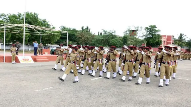 செய்னிக் பள்ளி