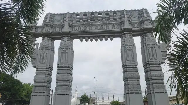 వరంగల్ నగరంలోని కాకతీయ తోరణం