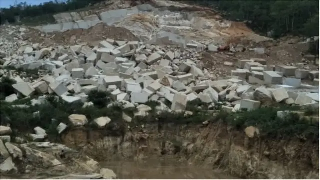 గ్రానైట్ తవ్వకాలు