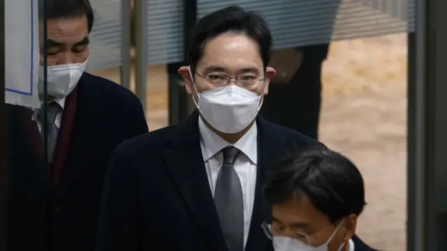 Фактический глава Samsung Ли Джэ Ён в суде в Сеуле 18 января 2021 года