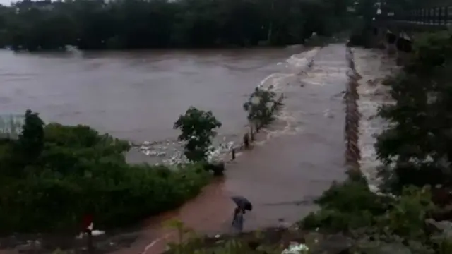 रत्नागिरी जिल्ह्यात पुराचा तडाखा