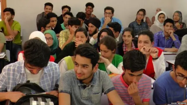 काश्मीर, बिहार, इंजिनियरिंग