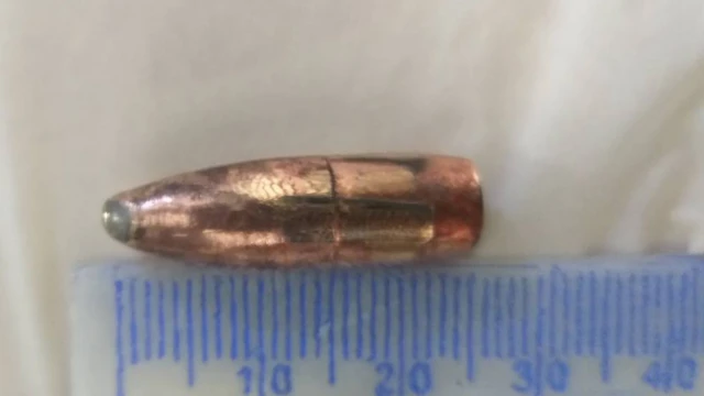 ယာဥ်မောင်းကို ထိမှန်ခဲ့တဲ့ ကျည်ထိပ်ဖူးလို့ တပ်မတော်ထုတ်ပြန်ချက်မှာ ဖော်ပြထား