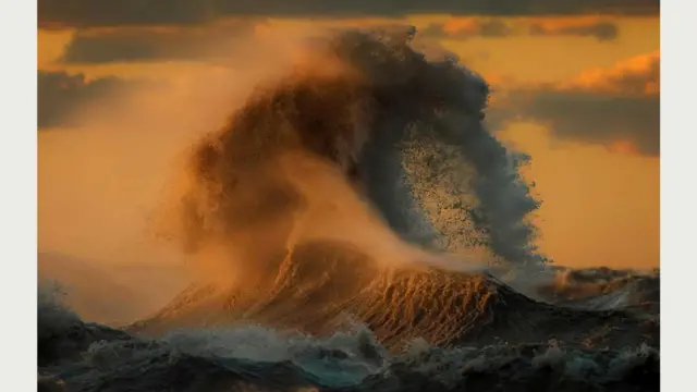 Водяные горы на озере Эри (Дейв Сэндфорд)