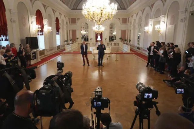 El gerente del ballet Bolshói, Vladimir Urin, en la rueda de prensa el lunes en Moscú.