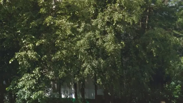 Пятиэтажки на улице Родниковой, Google Street View, 2015 год