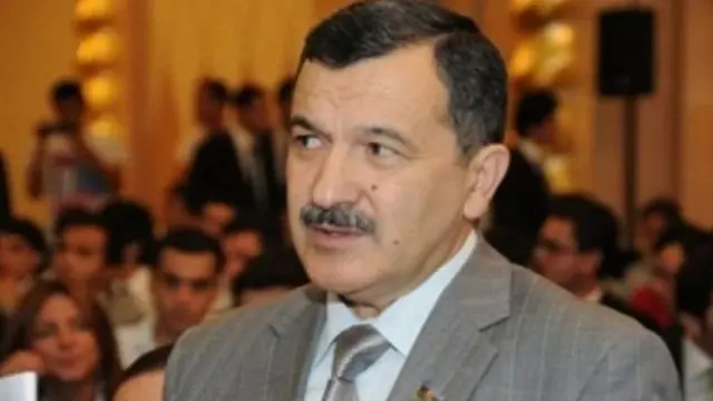 Aydın Mirzəzadə düşünür ki, Azərbaycanda insan haqları və azadlıqları sahəsindəki vəziyyət "vətəndaşları ümumən təmin edir"