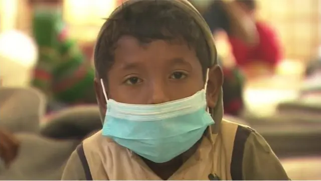 রোহিঙ্গা ক্যাম্পগুলোয় শিশুদের মধ্যে ডিপথেরিয়া মোকাবেলায় সহায়তা করতে ব্রিটিশ চিকিৎসকদের একটি টিম এসেছে