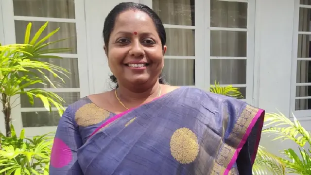 இலங்கை நெருக்கடி