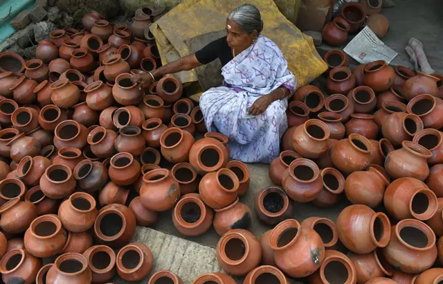 நாம் தமிழர் கட்சி செய்வது கவன ஈர்ப்பா அல்லது முன் மாதிரியா?