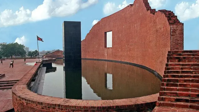 ڈھاکہ، پاکستان، بنگلہ دیش، 1971